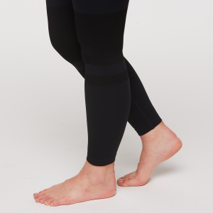 Debajo Seamless Baselayer Tight – Women’s