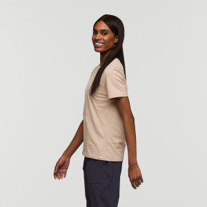 Cotopaxi Llama T-Shirt – Women’s