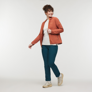 Vuelta Performance Windbreaker Jacket – Women’s